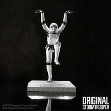 Load image into Gallery viewer, Stormtrooper Crane Kick 20.5cm