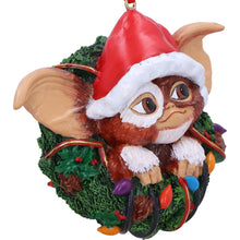Load image into Gallery viewer, Gremlins Gizmo in Wreath Hanging Ornament 10cm