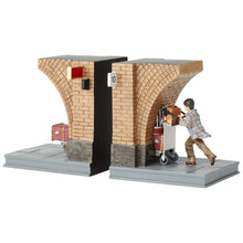 Load image into Gallery viewer, Harry Potter Bookends