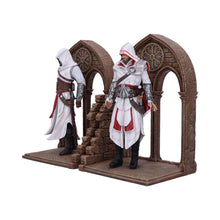 Load image into Gallery viewer, Assassin's Creed Altaïr and Ezio Bookends 24cm