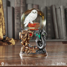 Load image into Gallery viewer, Harry Potter Hedwig Snow Globe 18.5cm