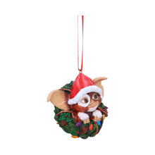 Load image into Gallery viewer, Gremlins Gizmo in Wreath Hanging Ornament 10cm
