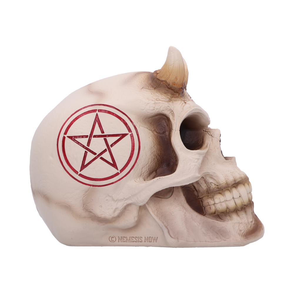 666 Skull by James Ryman 20cm