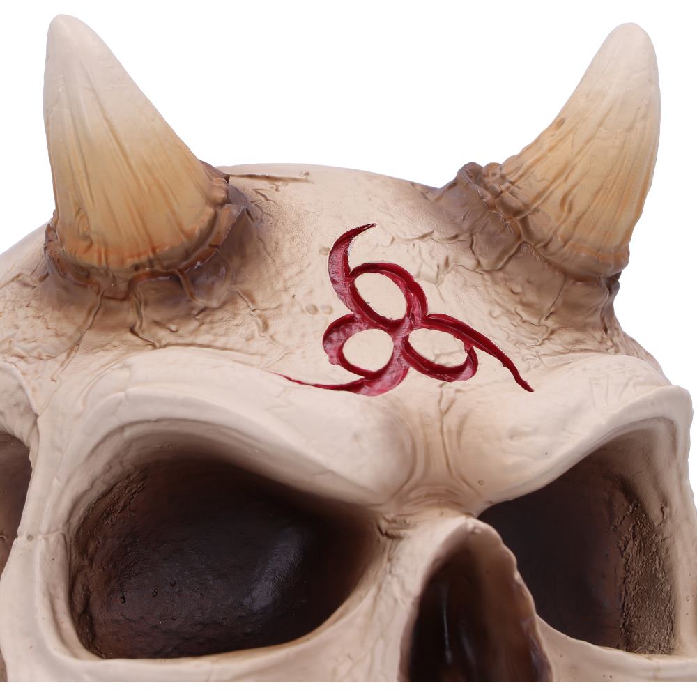 666 Skull by James Ryman 20cm