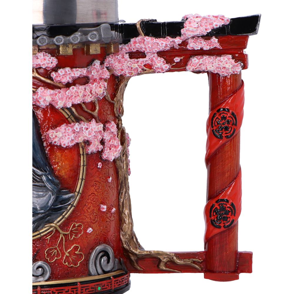 Official Assassin's Creed Shadows tankard handle design