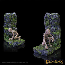 Load image into Gallery viewer, Pre-Order Lord of the Rings Gollum &amp; Smeagol Bookends
