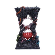 Load image into Gallery viewer, Dungeons &amp; Dragons Beholder Sand Timer
