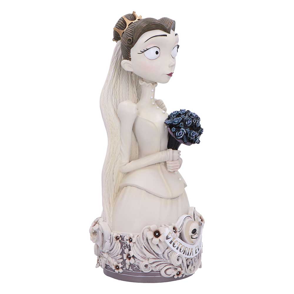 Figurine of a bride holding a bouquet