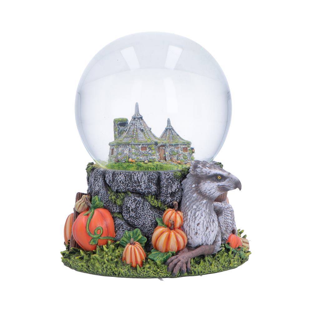 Detailed pumpkins surrounding Hagrid’s Hut on the Harry Potter snow globe resin base
