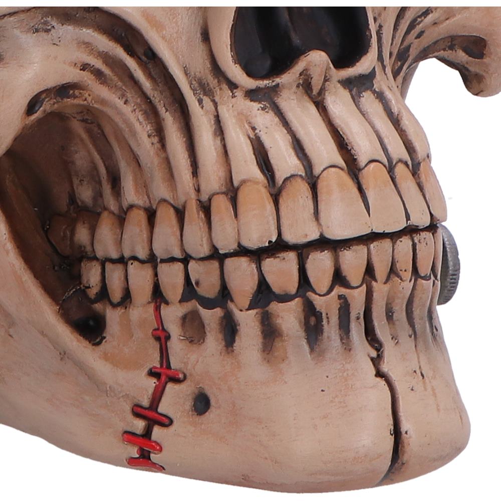Hall of Horrors skull collectible, horror home décor skull ornament