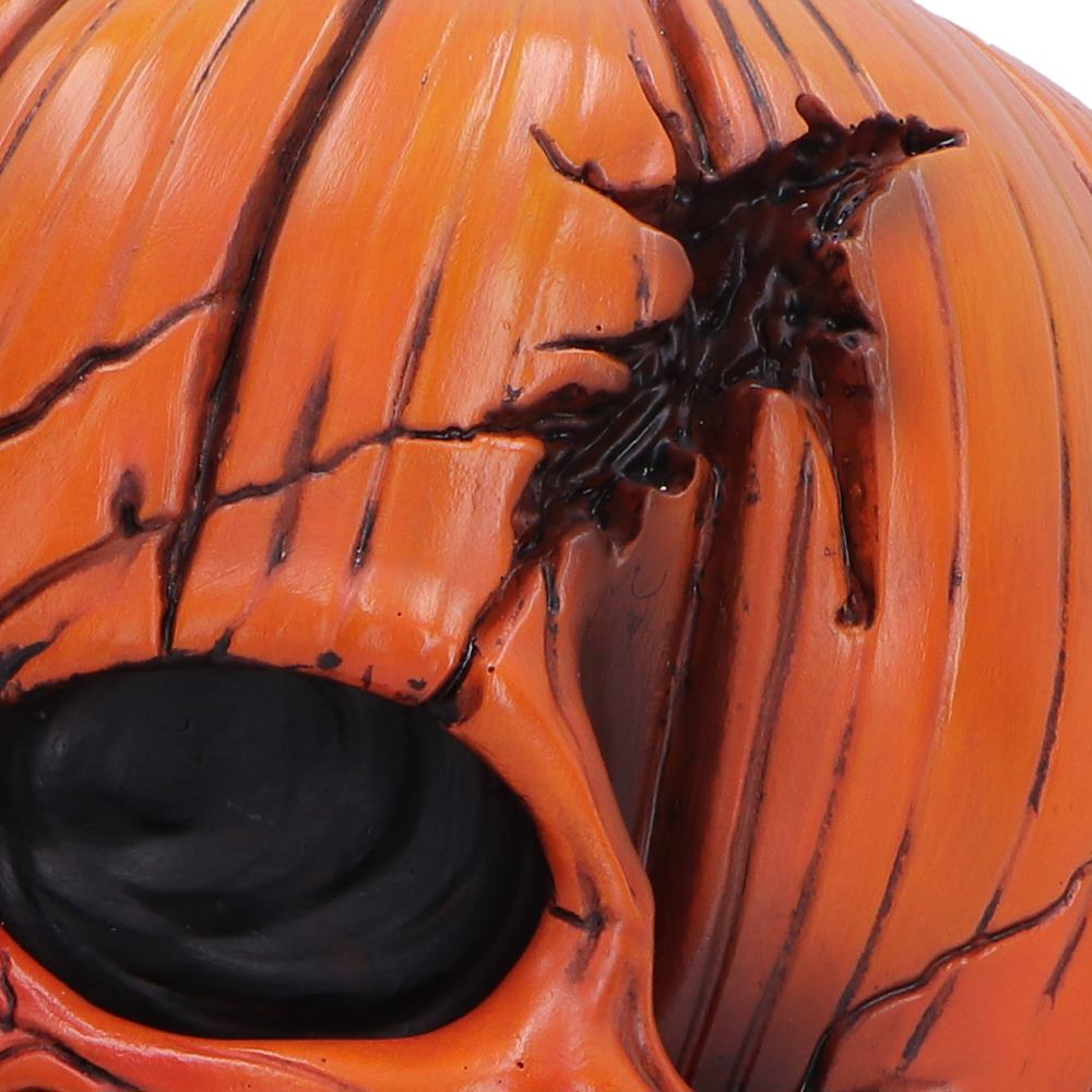 Jack-o'-lantern skull resin figurine
