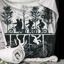 Load image into Gallery viewer, Stranger Things Throw 100*150cm
