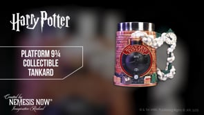 360° view of the Official Harry Potter Platform 9¾ Collectible Tankard showcasing the Hogwarts Express, Platform 9¾ sign, decorative station clock handle, detailed base, removable stainless steel insert, and premium hand-painted resin finish.