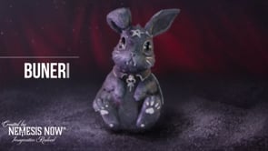 360° view of the Bunerius Vampire Bunny Figurine 9.7cm showcasing its Gothic cloak, occult symbols, silver accents and cute vampire design.