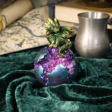 Load image into Gallery viewer, Geode Guard Green 12.7cm
