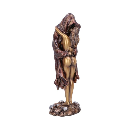 Final Embrace 26cm