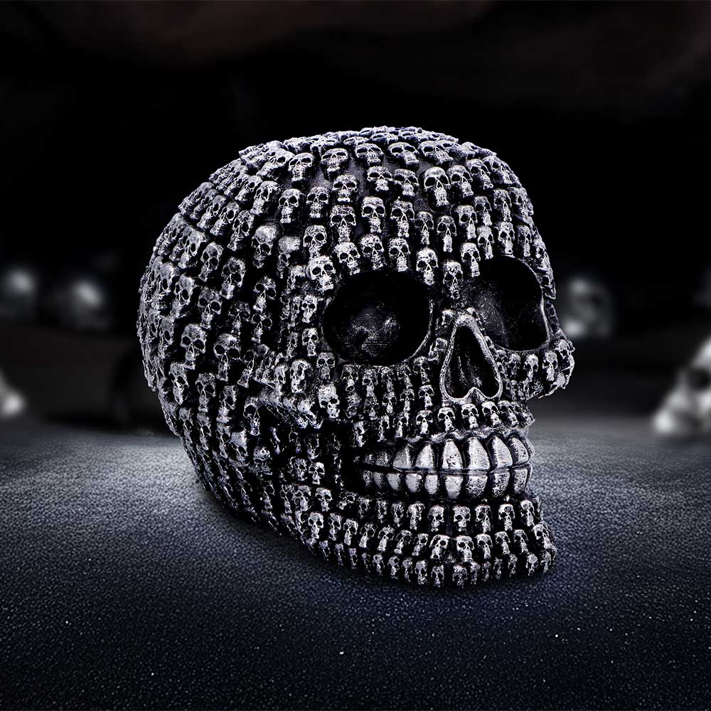 High-quality resin Crania Multi-Skull figure displayed as a gothic centrepiece