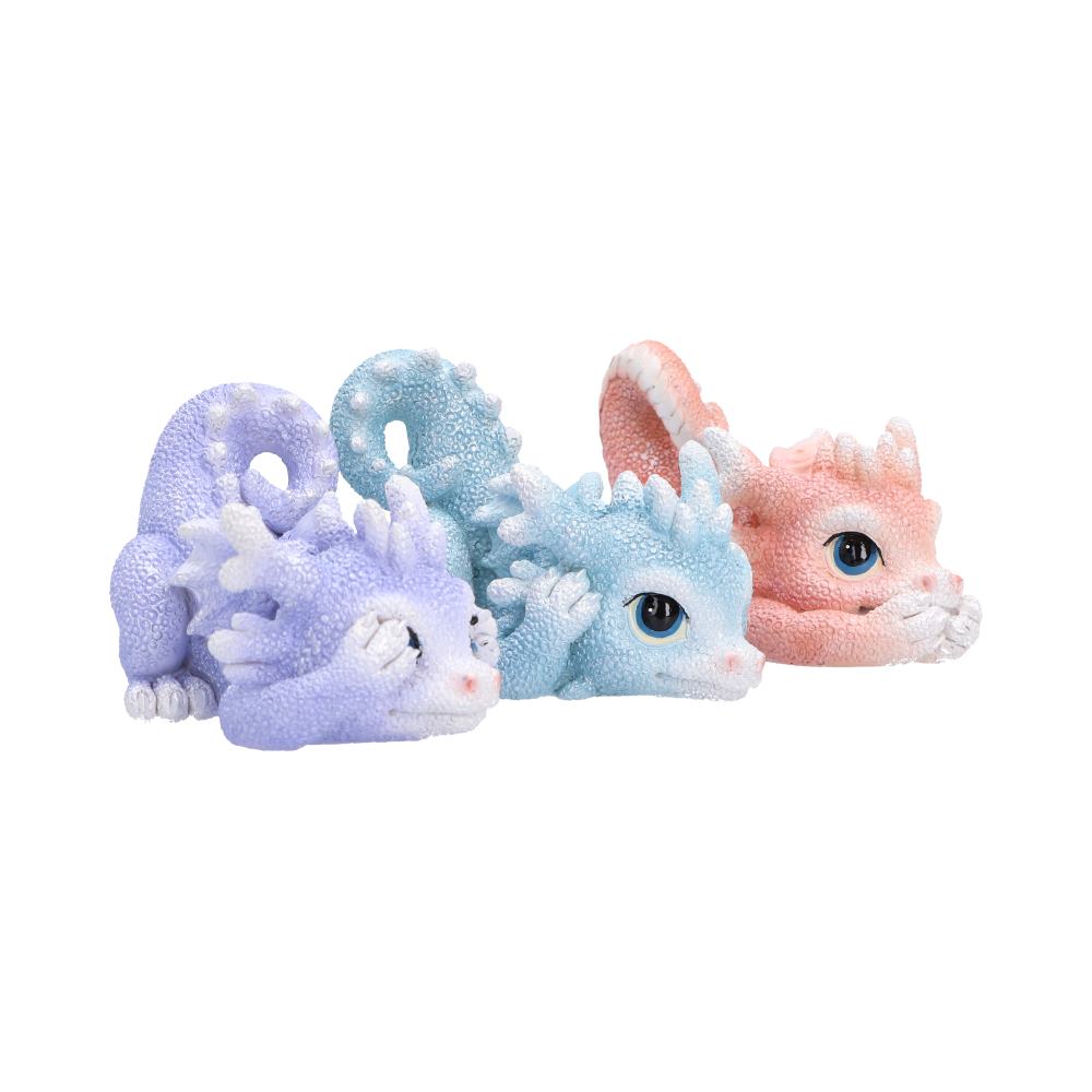 Three miniature Coralscale dragons in See No Evil Hear No Evil Speak No Evil poses
